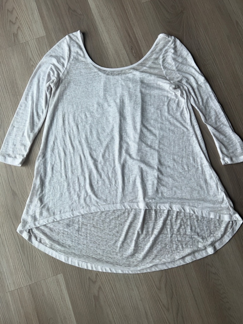 Z Supply Women's Scoop Neck LS Swimsuit Cover-up Tee S White High-Low Oversized